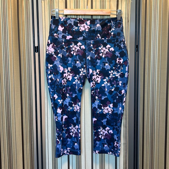 Avia workout set - Picture 4 of 6